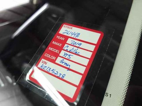 Used 2019 Cadillac XT5 Luxury image 33