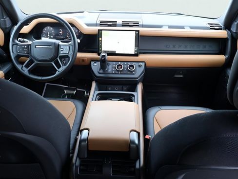 Certified 2024 Land Rover Defender 110 X image 14