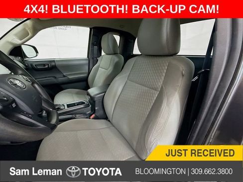 Used 2020 Toyota Tacoma SR image 19