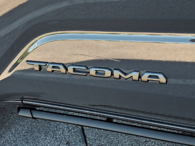 Certified 2025 Toyota Tacoma TRD Sport AWD/4WD image 30