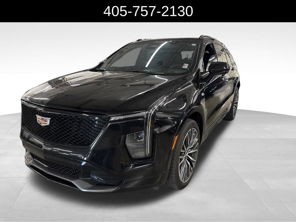 Used 2024 Cadillac XT4 Sport FWD image 1
