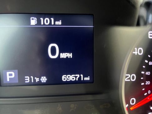 Used 2020 Kia Sportage LX w/ LX Popular Package image 13