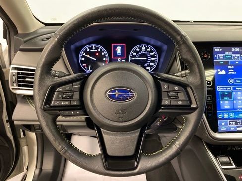 Used 2025 Subaru Outback Onyx Edition AWD/4WD image 10