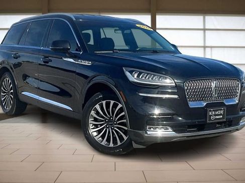 Used 2020 Lincoln Aviator Reserve w/ Elements Package Plus image 12