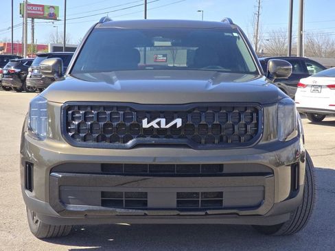 Used 2024 Kia Telluride EX X-Line image 11