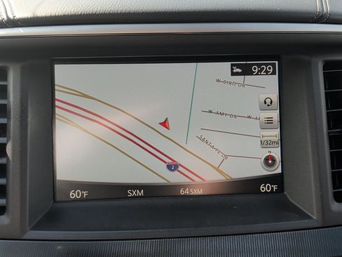 Used 2020 INFINITI QX60 Luxe w/ Essential Package FWD image 18