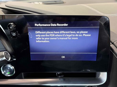 Used 2025 Chevrolet Corvette Stingray Preferred Cpe w/ Battery Protection Package RWD image 66