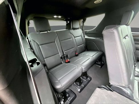 Used 2023 Chevrolet Tahoe LT w/ Luxury Package AWD/4WD image 29