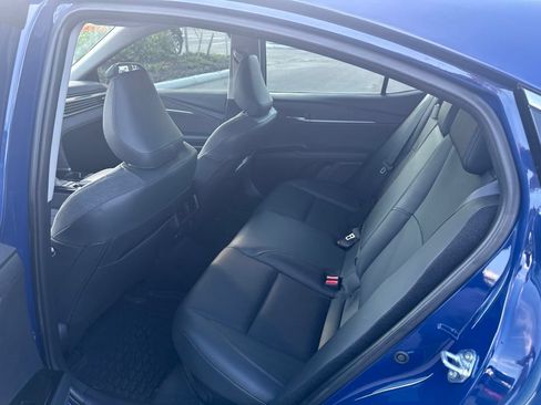 Used 2025 Toyota Camry XLE FWD image 12