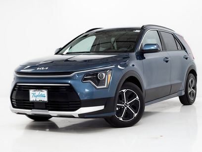 Certified 2025 Kia Niro EX