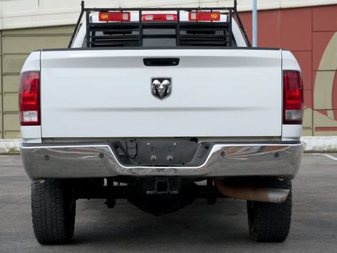 Used 2018 RAM 3500 Tradesman w/ Chrome Appearance Group AWD/4WD image 20