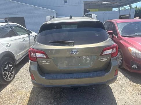 Used 2017 Subaru Outback 2.5i Limited AWD/4WD image 4
