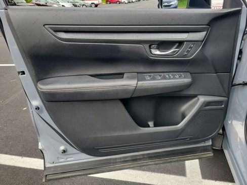 Used 2024 Honda CR-V Sport-L image 39