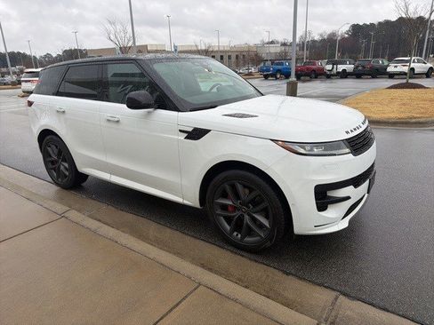 Used 2024 Land Rover Range Rover Sport Dynamic SE image 25