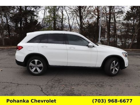Used 2022 Mercedes-Benz GLC 300 300 4MATIC image 8