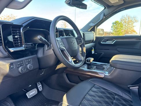 New 2026 Chevrolet Silverado 1500 RST image 15