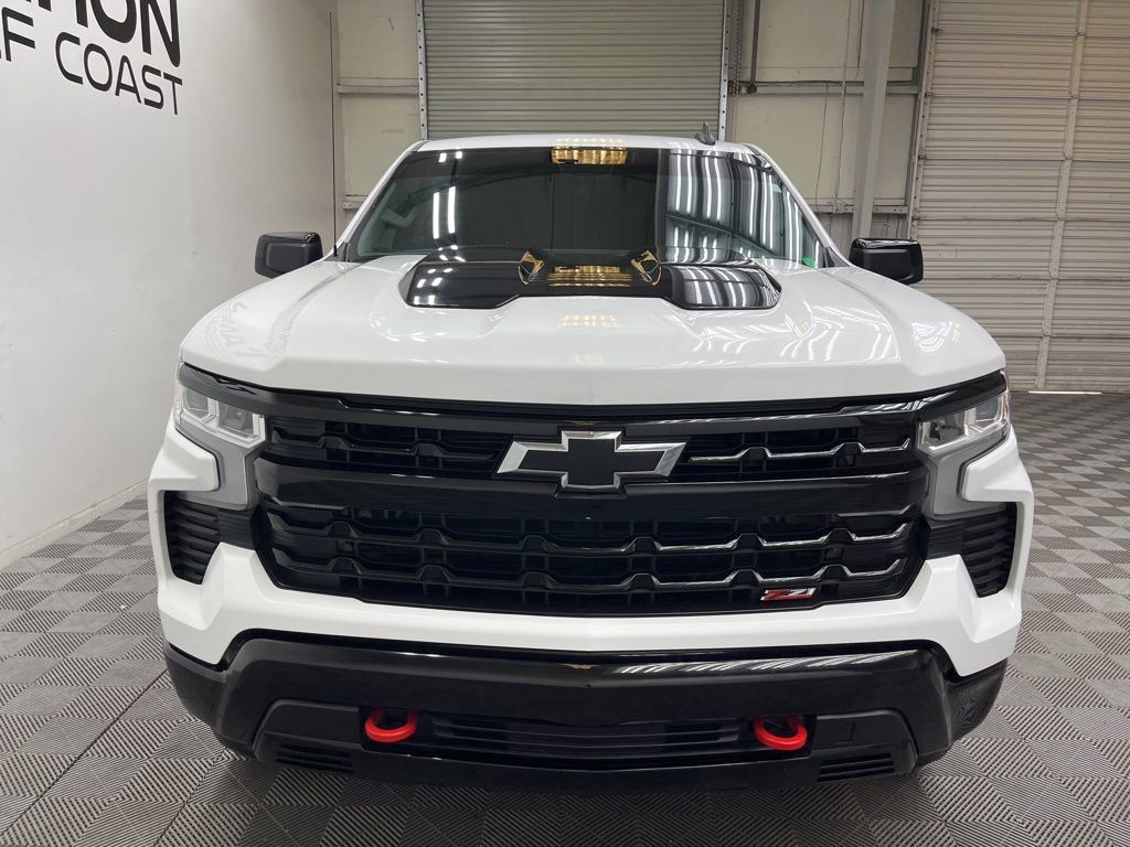 Used 2024 Chevrolet Silverado 1500 LT Trail Boss w/ Protection Package AWD/4WD image 9
