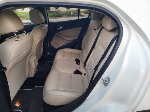 Used 2016 Mercedes-Benz GLA 250 image 16