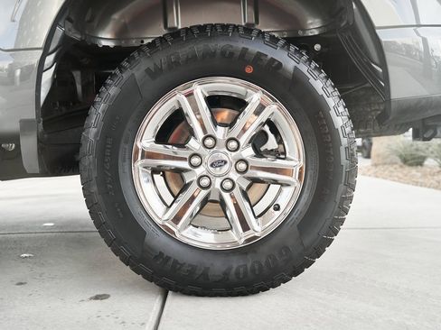 Used 2025 Ford F150 XLT w/ Equipment Group 301A Standard image 11