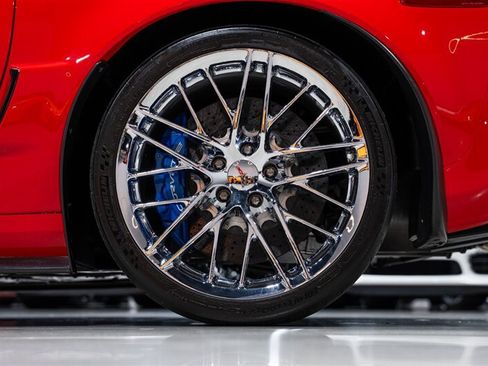 Used 2010 Chevrolet Corvette ZR1 w/ Preferred Equipment Group RWD image 13