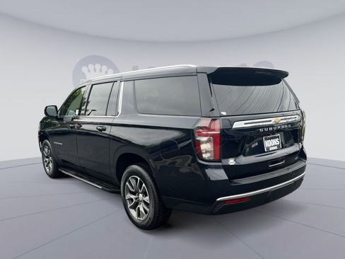 Used 2023 Chevrolet Suburban LT w/ LT Signature Package AWD/4WD image 14