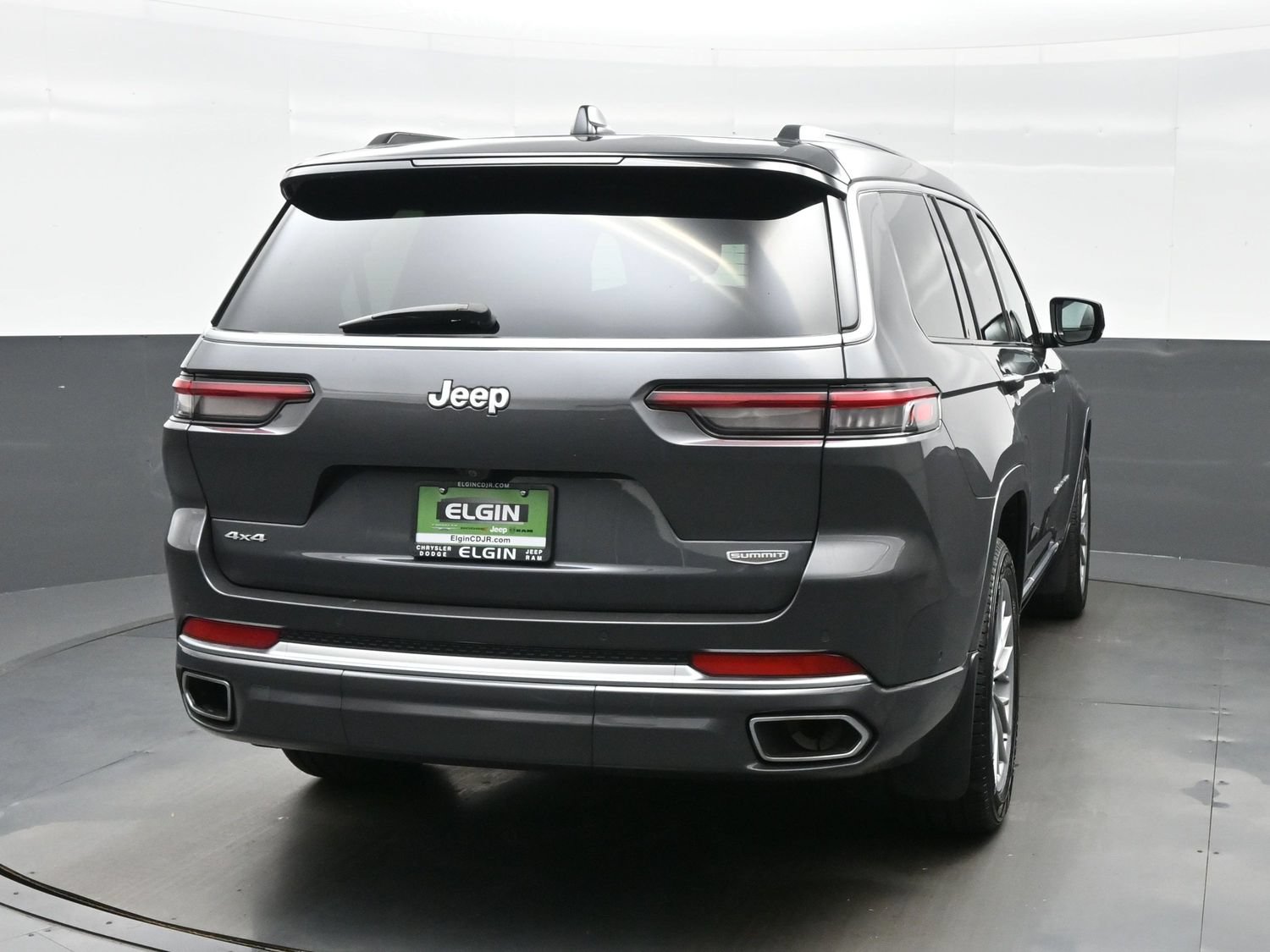 Used 2025 Jeep Grand Cherokee L Summit w/ MOPAR Finishing Package AWD/4WD image 7