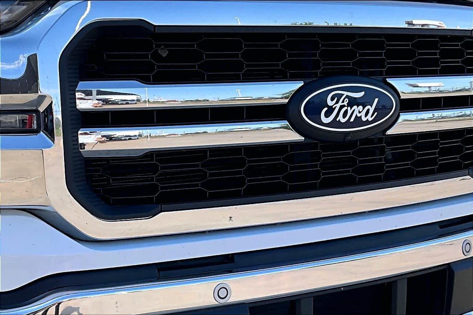 Used 2024 Ford F150 Lariat w/ FX4 Off-Road Package AWD/4WD image 27