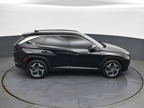 Certified 2024 Hyundai Tucson Limited AWD/4WD image 17
