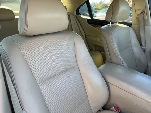 Used 2014 Lexus LS 460 image 35