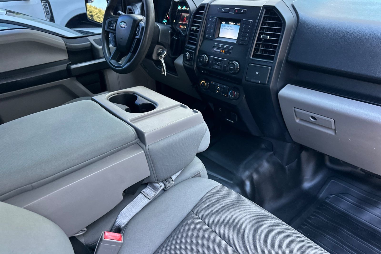 Used 2018 Ford F150 XL w/ Equipment Group 101A Mid AWD/4WD image 16