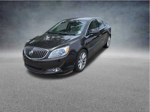 Used 2013 Buick Verano FWD image 2