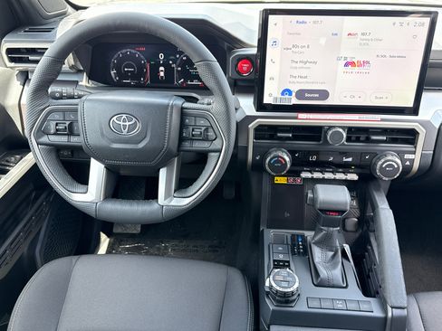 New 2026 Toyota Tacoma TRD Off-Road AWD/4WD image 18