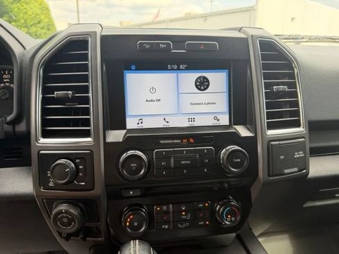 Used 2016 Ford F150 XLT w/ Equipment Group 302A Luxury AWD/4WD image 26