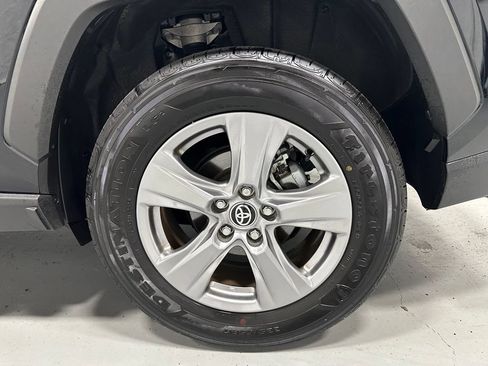 Used 2025 Toyota RAV4 XLE AWD/4WD image 64