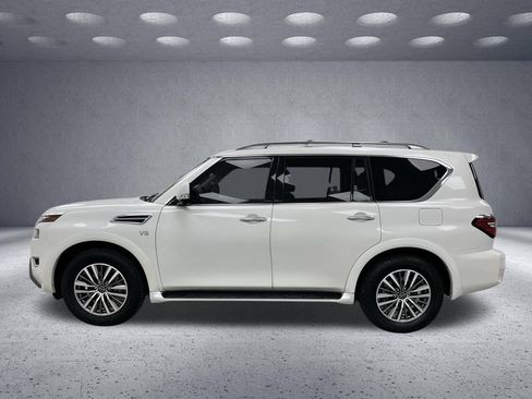 Used 2022 Nissan Armada SL w/ Captain's Chairs Package RWD image 2