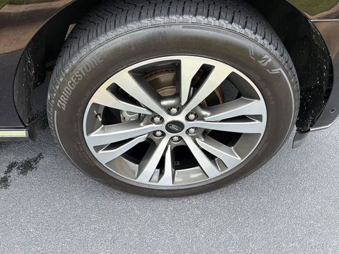 Used 2021 Ford Expedition Limited RWD image 46