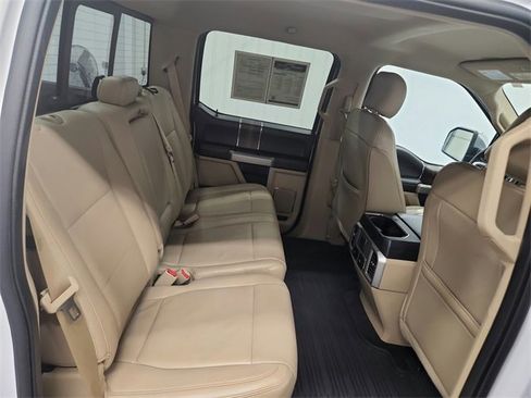 Used 2017 Ford F150 Lariat w/ Equipment Group 502A Luxury image 38