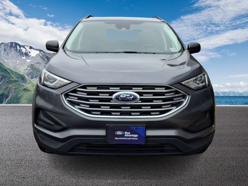 Certified 2022 Ford Edge SE image 2