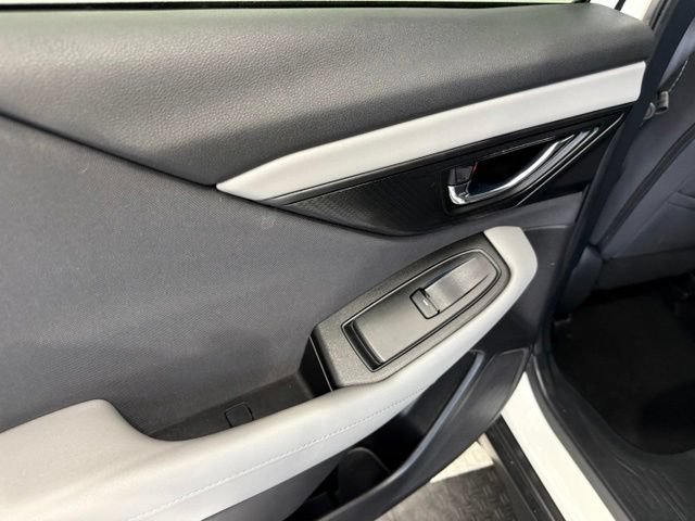 Used 2023 Subaru Outback Premium AWD/4WD image 19