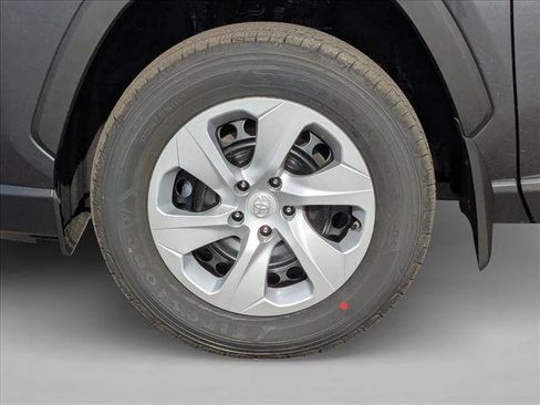 New 2025 Toyota RAV4 XLE image 10