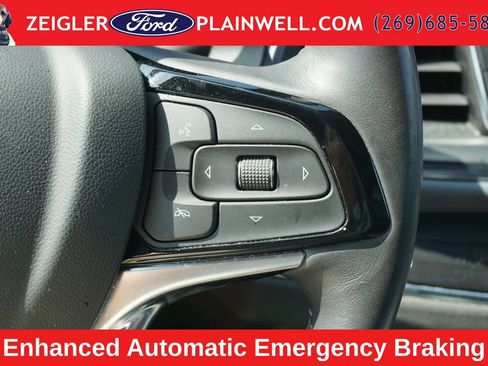 Used 2024 Buick Enclave Essence w/ Experience Buick Package AWD/4WD image 26