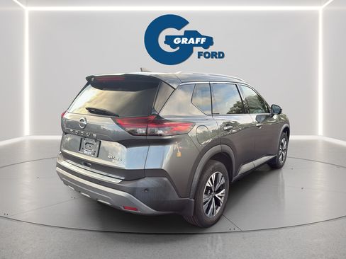 Used 2021 Nissan Rogue SV w/ Premium Package AWD/4WD image 7
