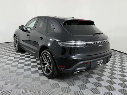 Certified 2026 Porsche Macan AWD/4WD image 3