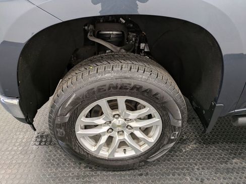 Used 2021 Chevrolet Silverado 1500 LT w/ LPO, Liner Protection Package AWD/4WD image 7