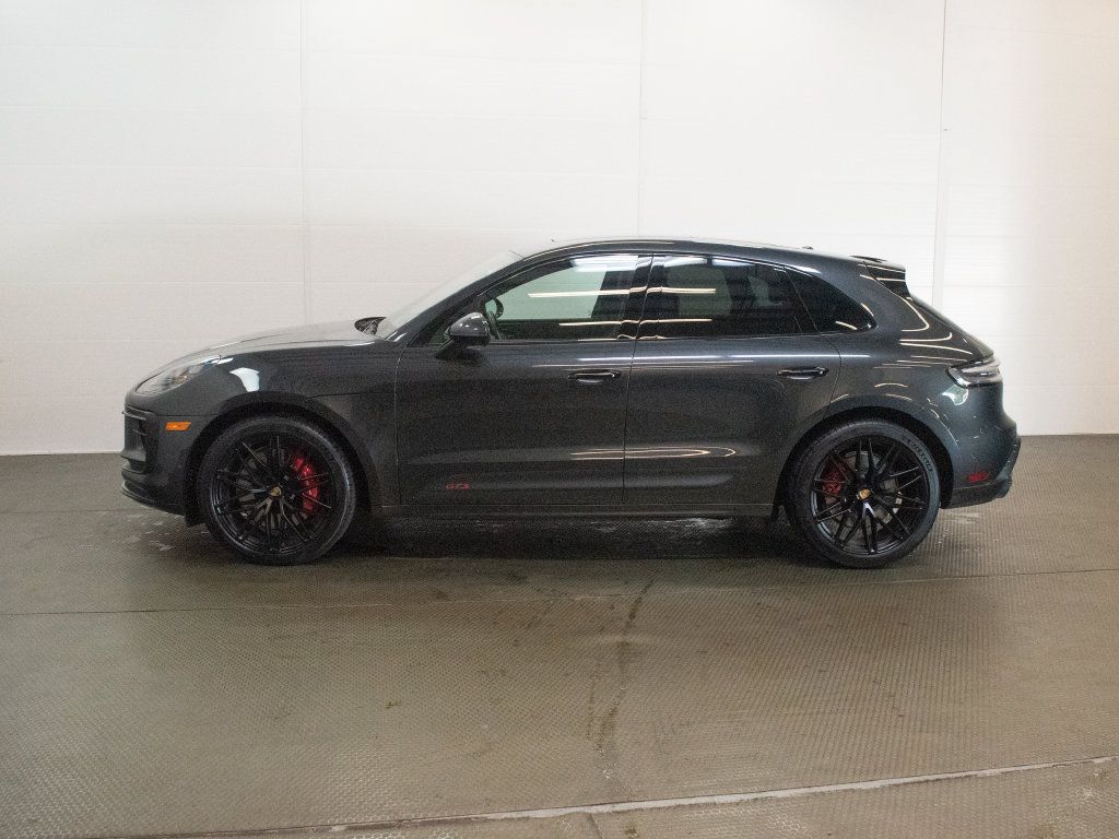 Used 2023 Porsche Macan GTS AWD/4WD image 2