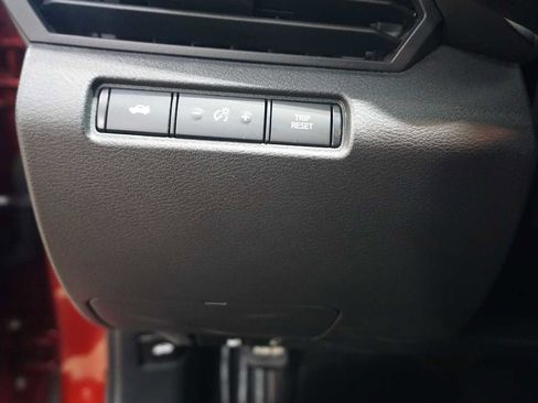 Used 2024 Nissan Altima 2.5 SV image 26