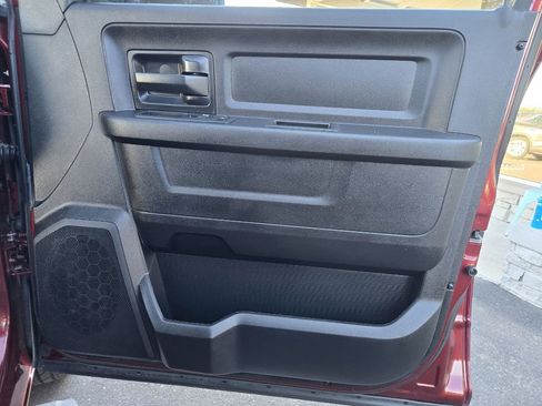 Used 2018 RAM 1500 Express image 22