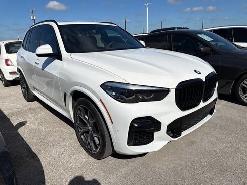 Used 2023 BMW X5 sDrive40i w/ M Sport Package RWD image 4