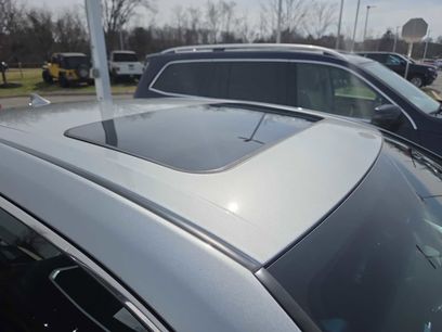 Used 2022 Toyota Avalon XLE w/ Moonroof Package