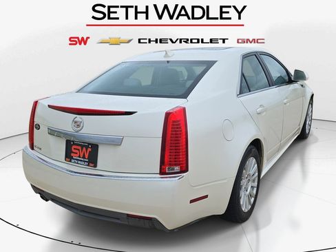 Used 2011 Cadillac CTS Luxury RWD image 7